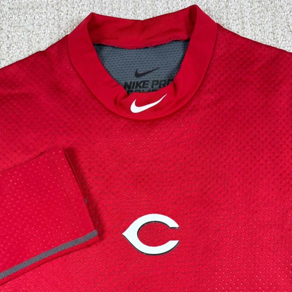 Nike Men Medium Cincinnati Reds Dri-Fit Pro Combat Compression Long Sleeve Shirt